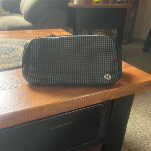 Lululemon Athletica Black Belt Bag with Modern Elegance